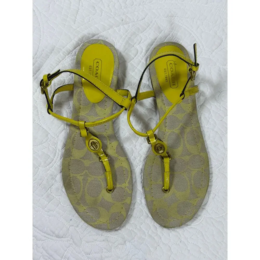 Coach Women’s 7 Yellow Patent Leather Flat Sandals Designer Summer Shoes Luxury